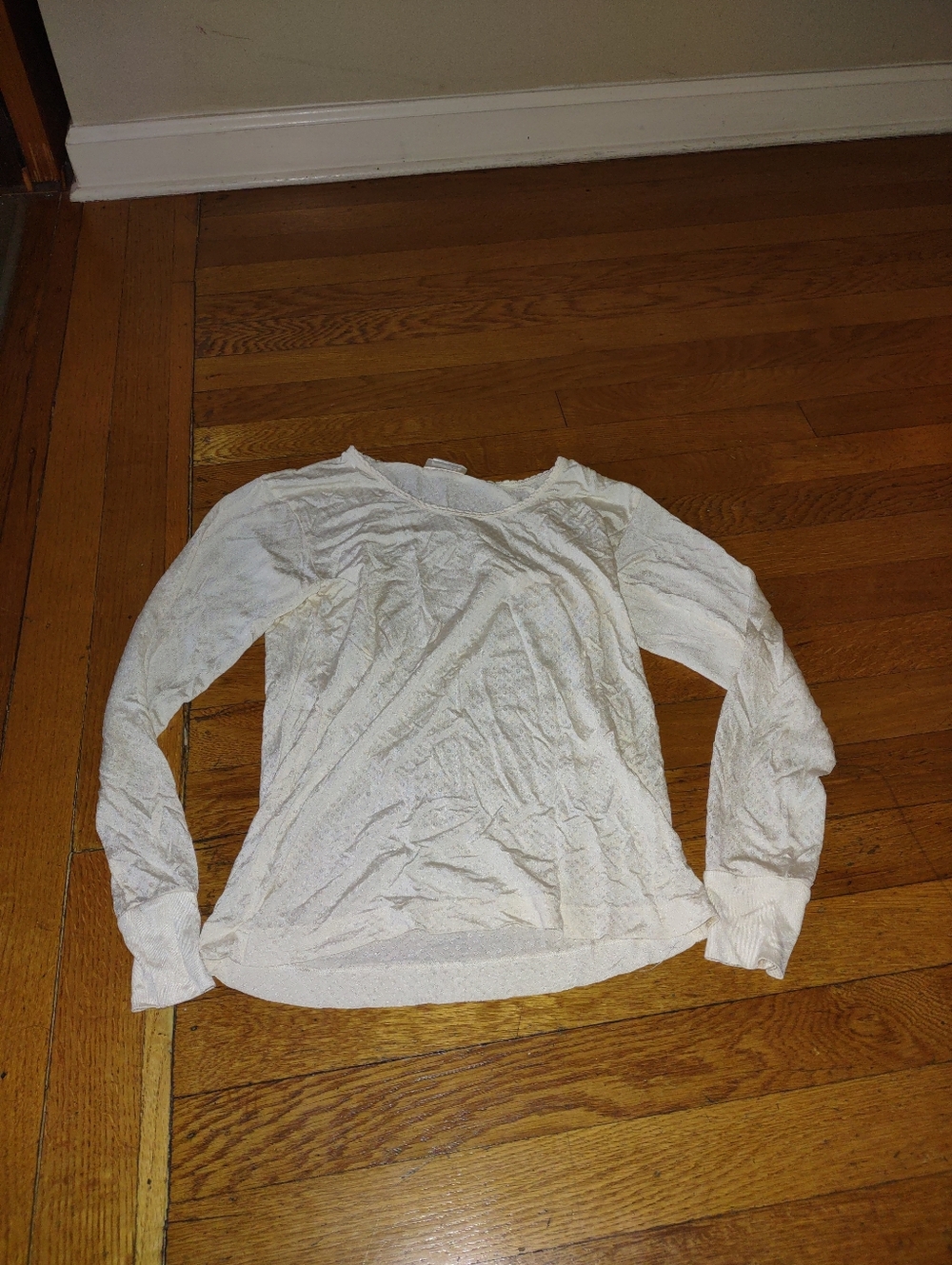 vintage white silk lightweight long sleeved shirt scalloped hem L.L. Bean Medium